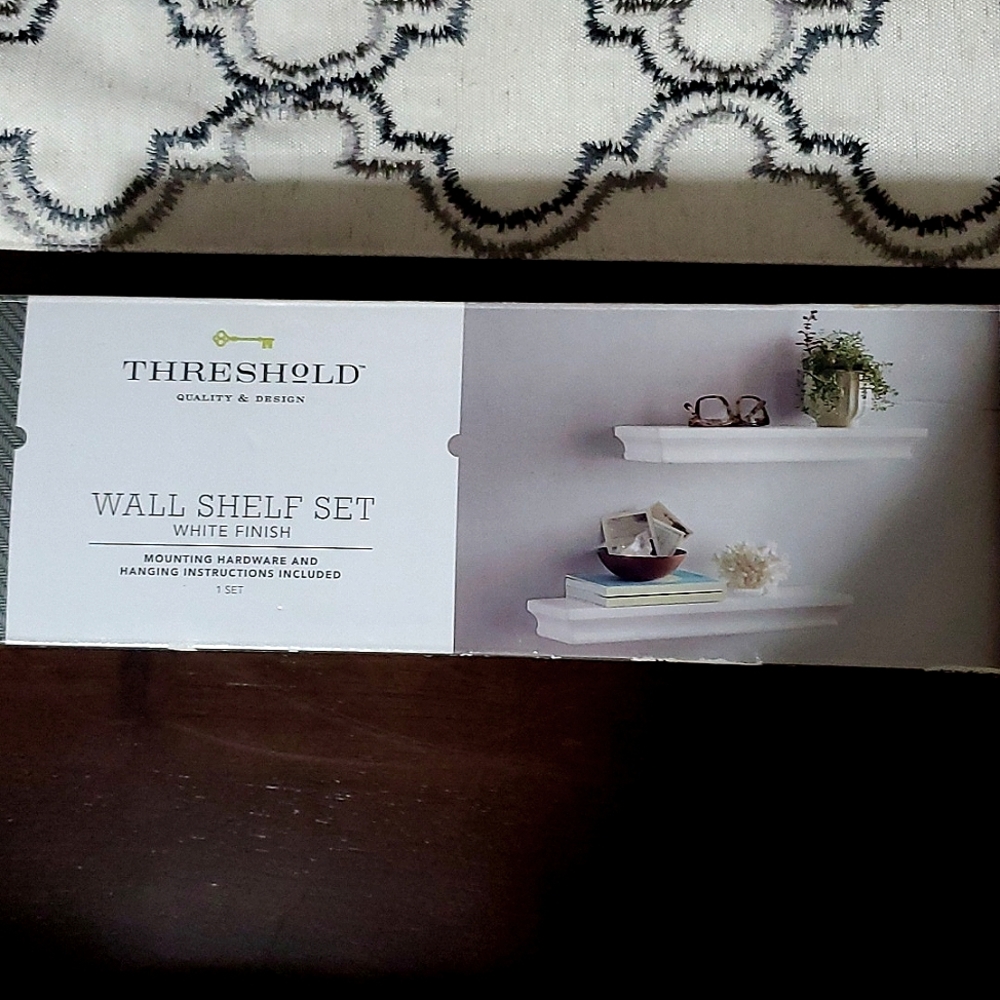 White wall shelf set